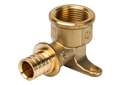 Угольник настенный с креплением 20-Rp 3/4 STOUT